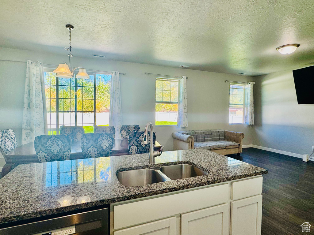 Photo 16 for MLS #2118415 at 954 N Wahlen Way