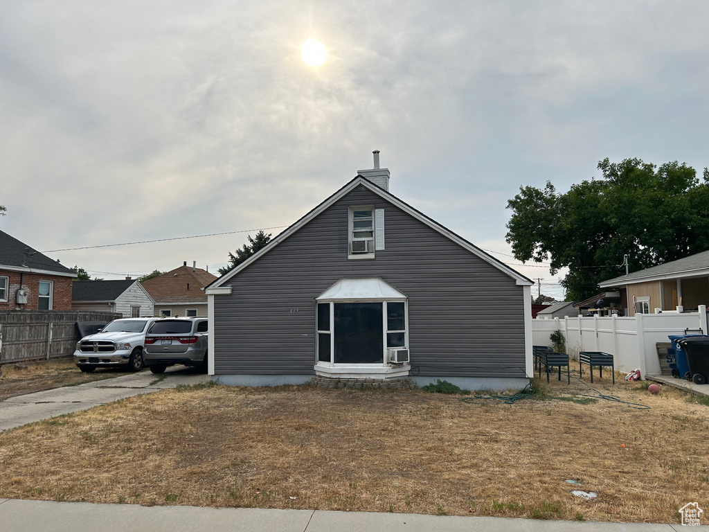 Photo 4 for MLS #2118422 at 433 N 100 West
