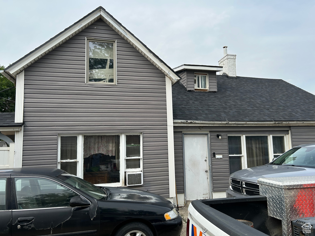 Photo 5 for MLS #2118422 at 433 N 100 West