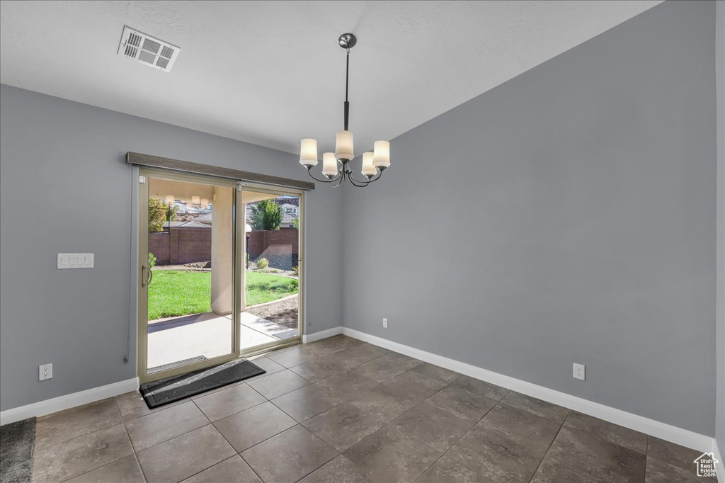 Photo 5 for MLS #2118426 at 3237 S Tiger Maple Cir
