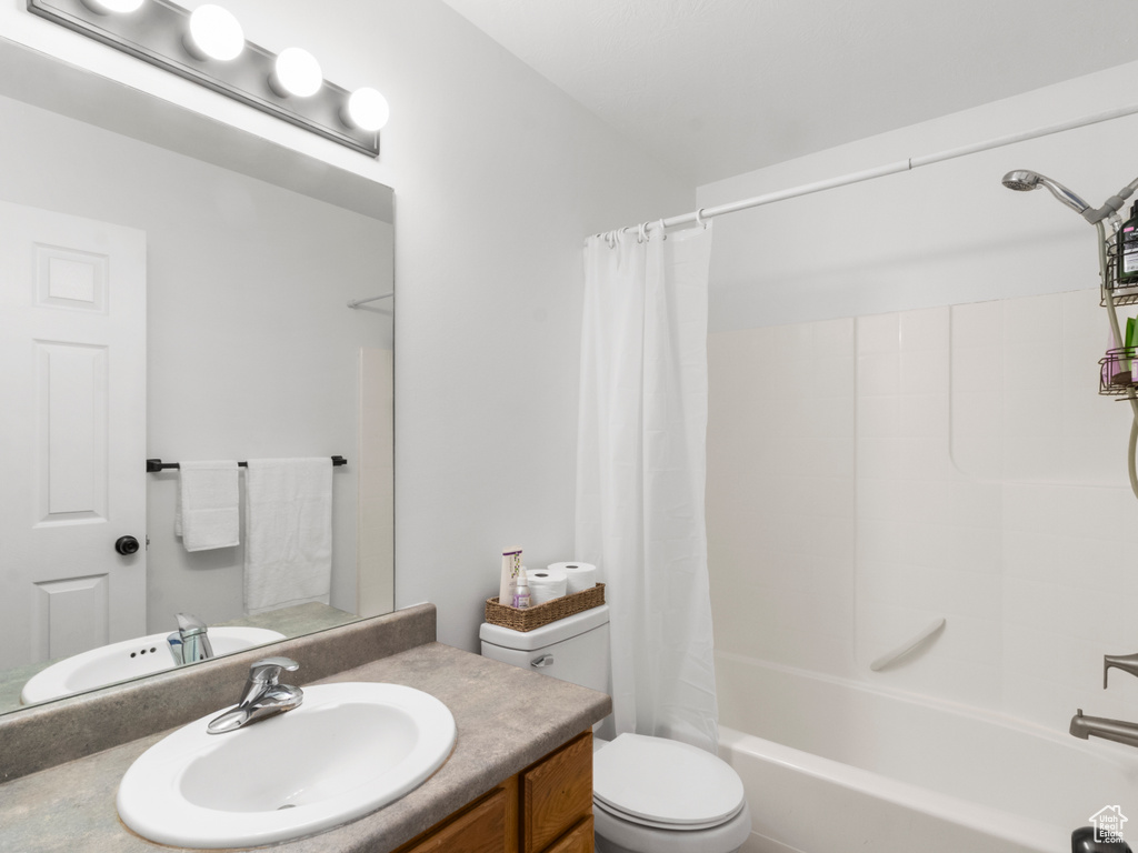 6401 S HIGH BLUFF DR West Valley City, UT 84118