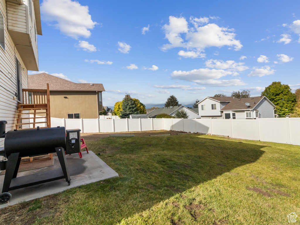 6401 S HIGH BLUFF DR West Valley City, UT 84118