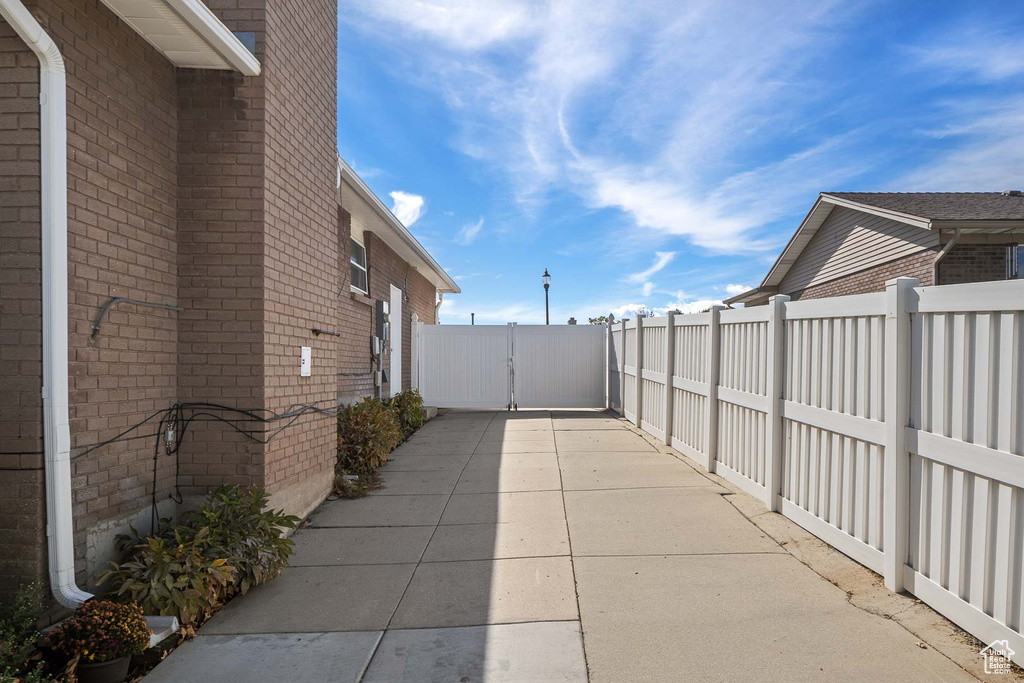 Photo 4 for MLS #2118431 at 2636 W Jody St
