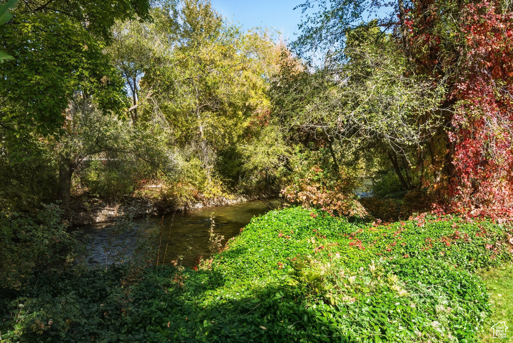 Photo 41 for MLS #2118445 at 131 W Village Ln