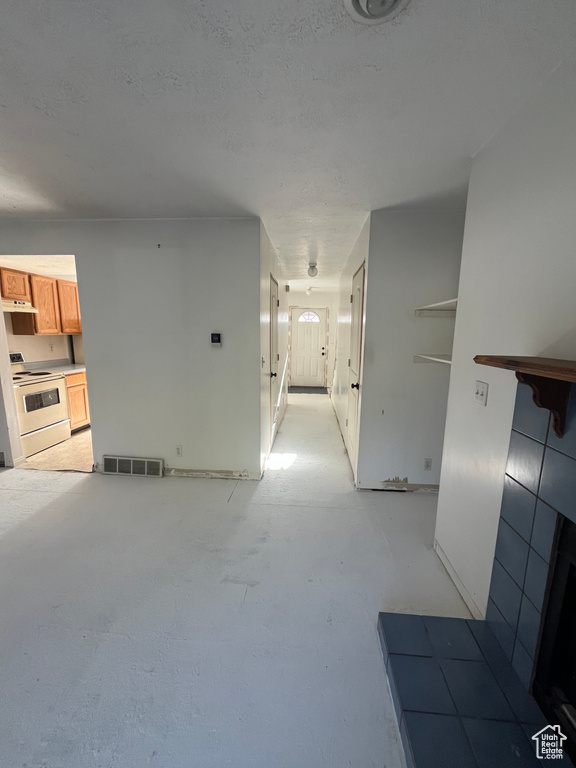 Photo 6 for MLS #2118447 at 7709 S Sunbird Way