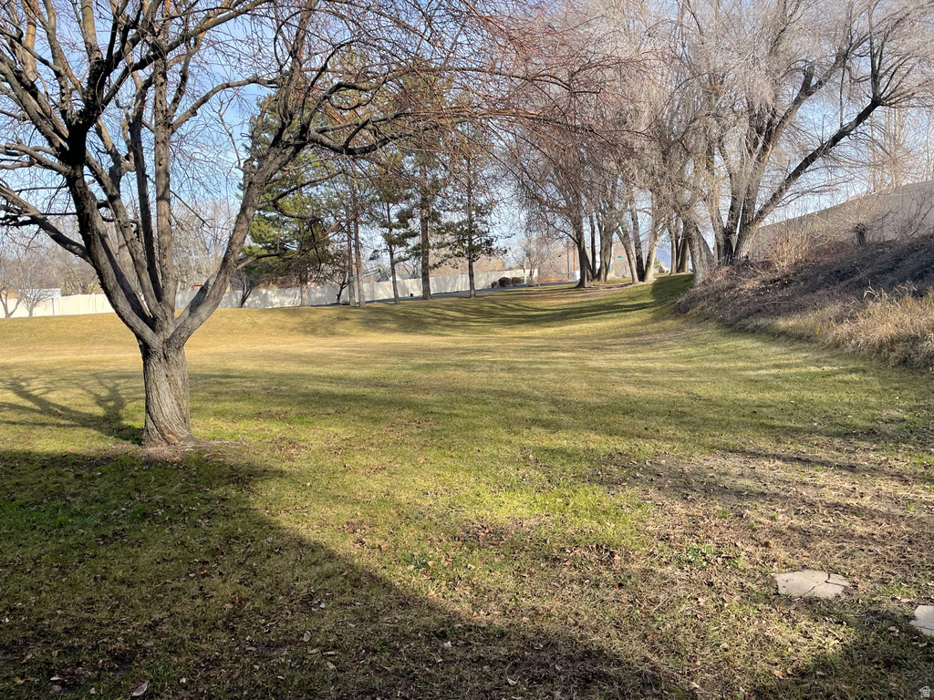 7709 S SUNBIRD WAY Midvale, UT 84047