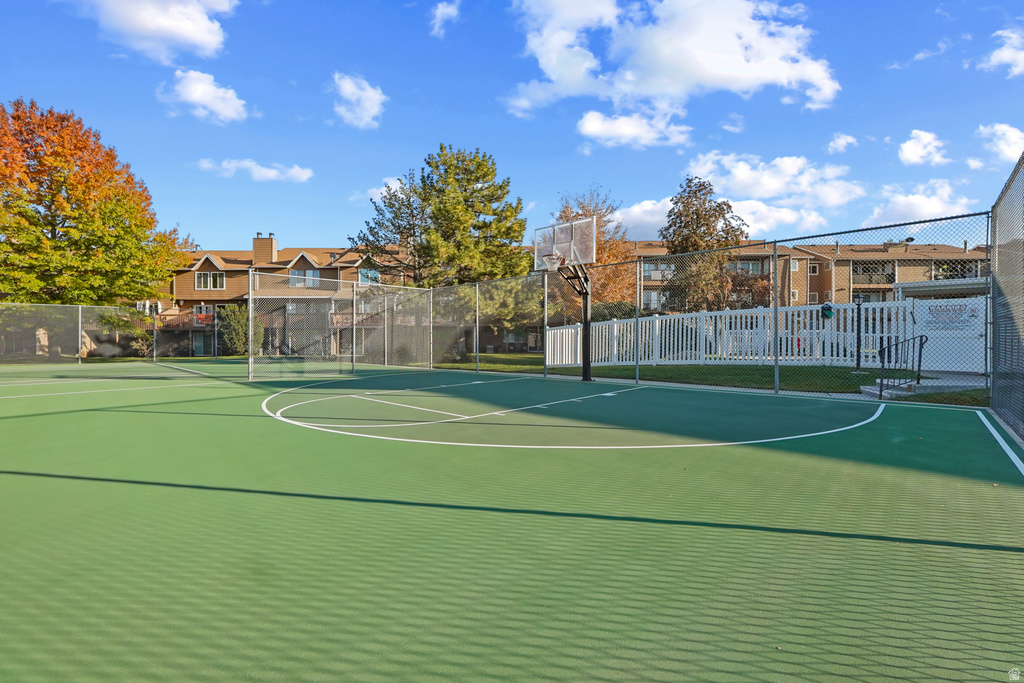 7709 S SUNBIRD WAY Midvale, UT 84047