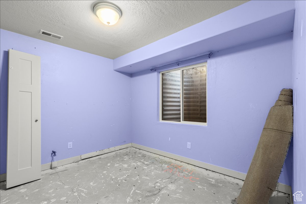 Photo 15 for MLS #2118472 at 339 W Slate Dr