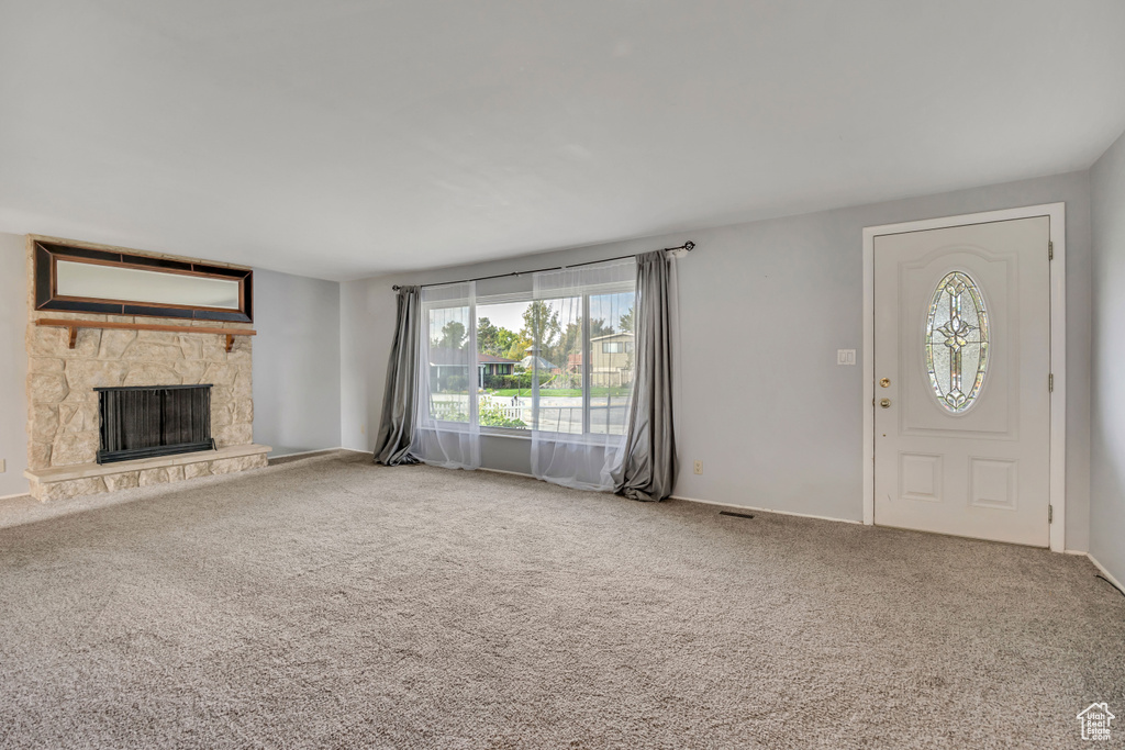 Photo 4 for MLS #2118473 at 1261 E Sandra Cir