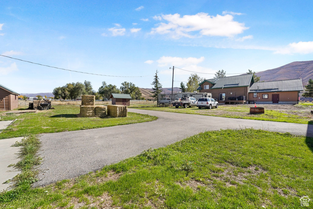 Photo 16 for MLS #2118476 at 1760 W 3000 South