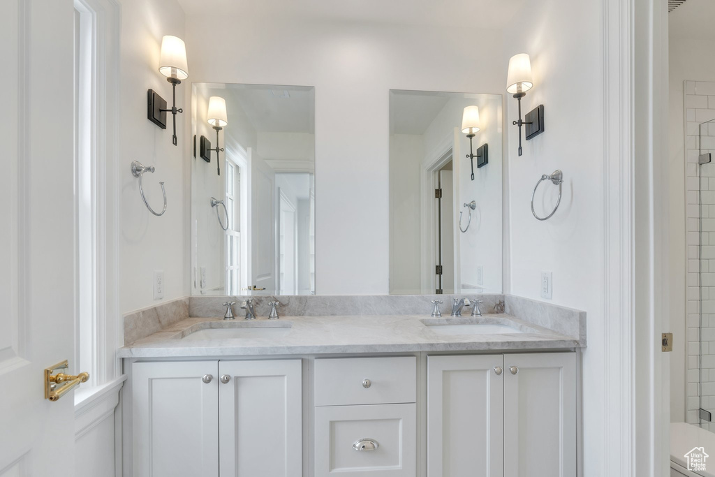 Photo 19 for MLS #2118479 at 5642 W Hawthorn Ln #11