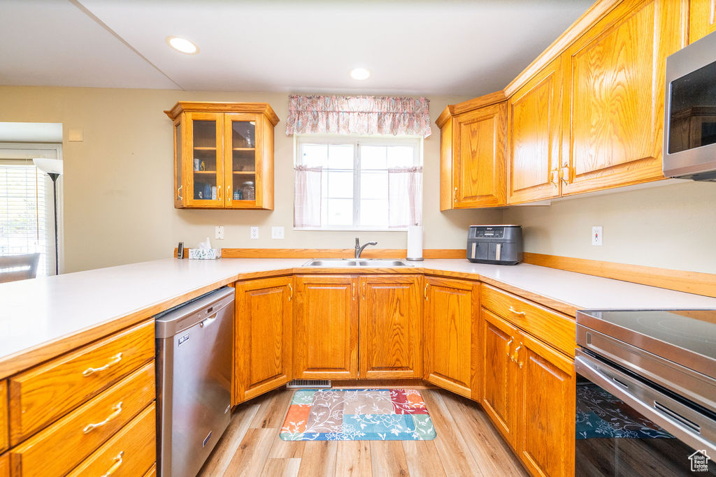 Photo 11 for MLS #2118483 at 653 E 1280 North