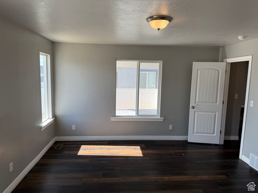 Photo 10 for MLS #2118500 at 2314 E Weeping Willow Way
