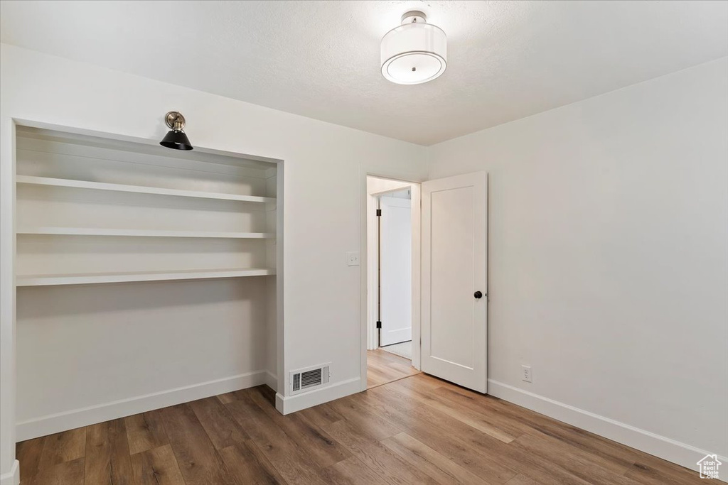 Photo 13 for MLS #2118504 at 1419 36th St