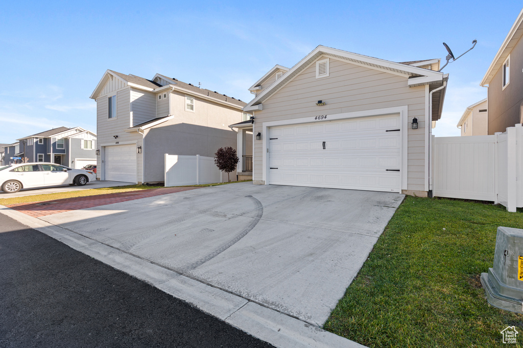 Photo 3 for MLS #2118509 at 4694 E Lake Corner Dr