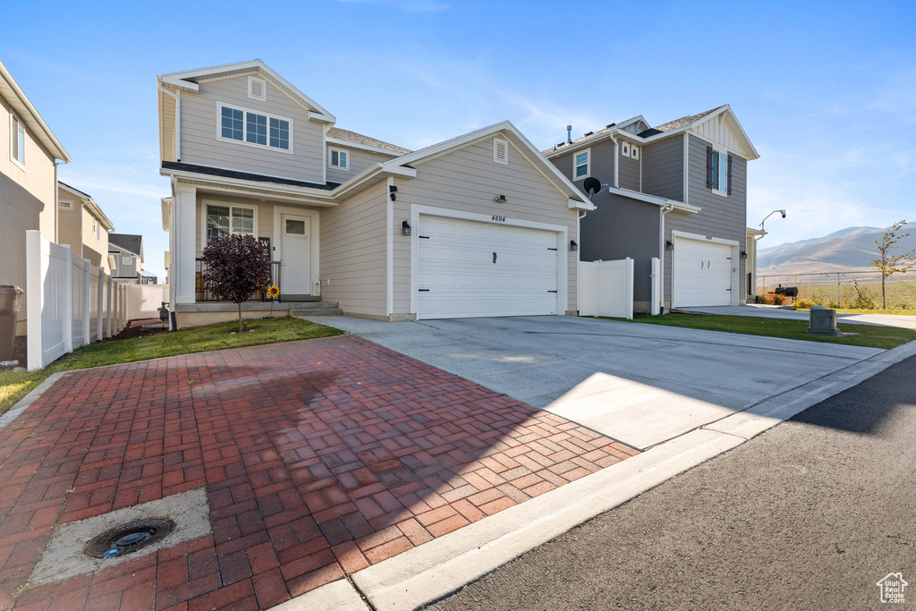 Photo 2 for MLS #2118509 at 4694 E Lake Corner Dr