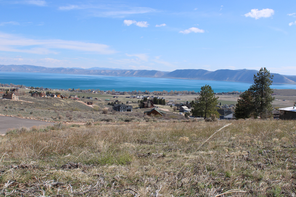 564 W ELDERBERRY CIR Garden City, UT 84028