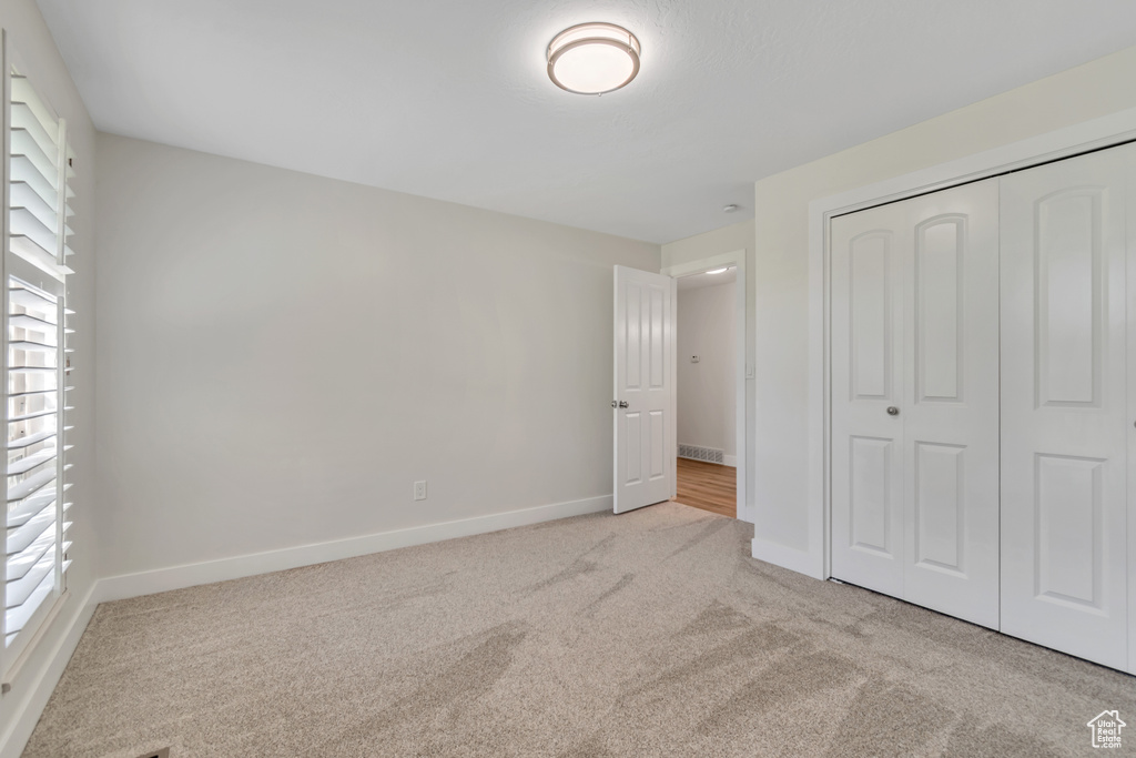 2415 E ARNETT DR Millcreek, UT 84109