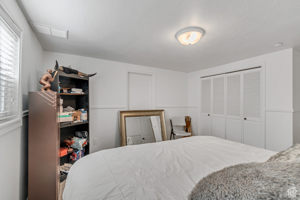 2415 E ARNETT DR Millcreek, UT 84109