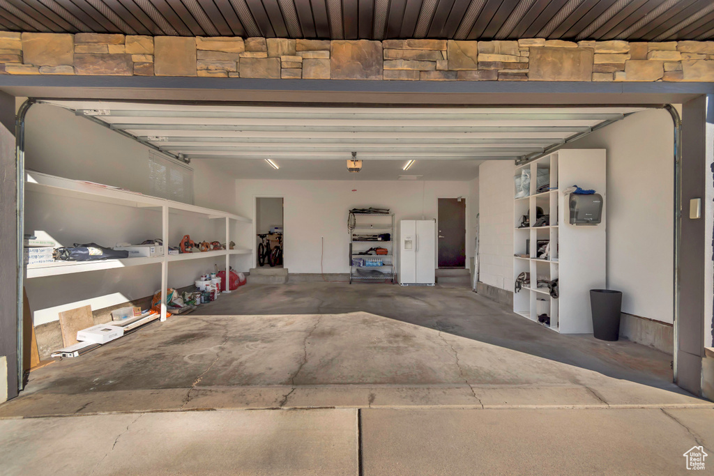 2415 E ARNETT DR Millcreek, UT 84109