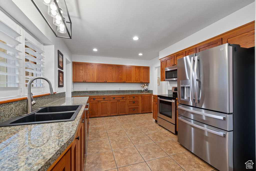 Photo 17 for MLS #2118525 at 5766 S Beaumont Dr
