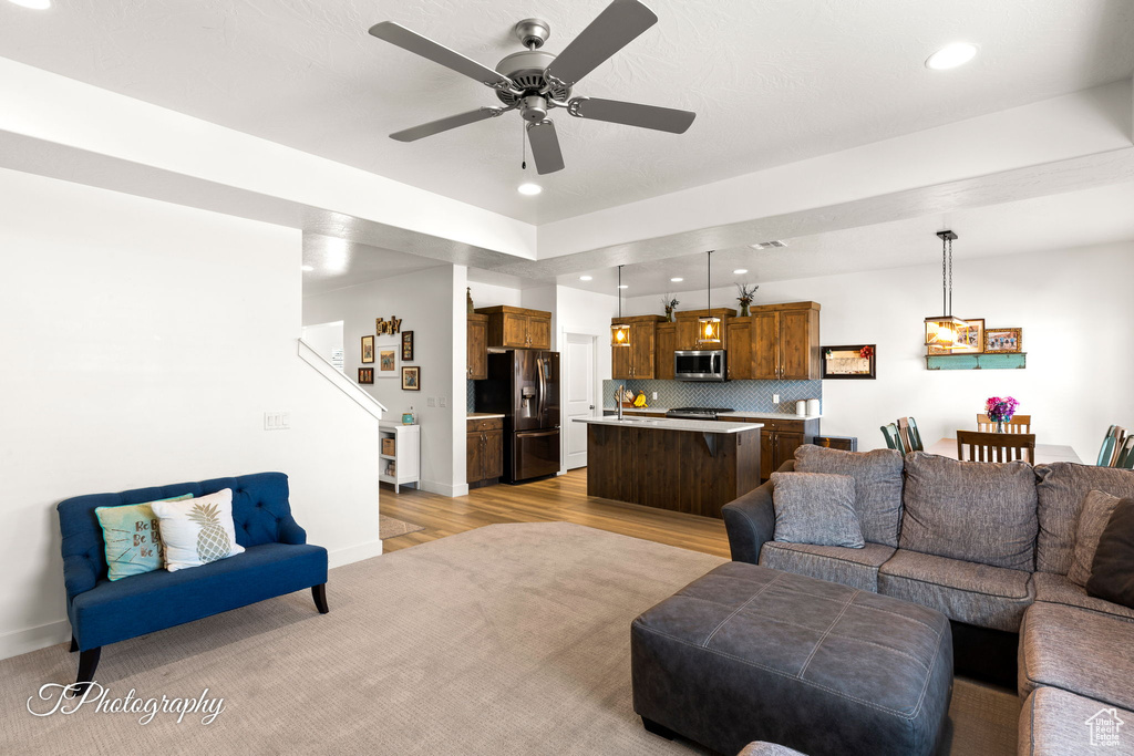 Photo 6 for MLS #2118531 at 3313 E Maple Mountain Dr