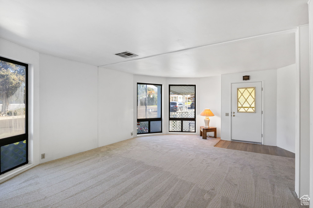 Photo 6 for MLS #2118535 at 89 W Evening Star Way