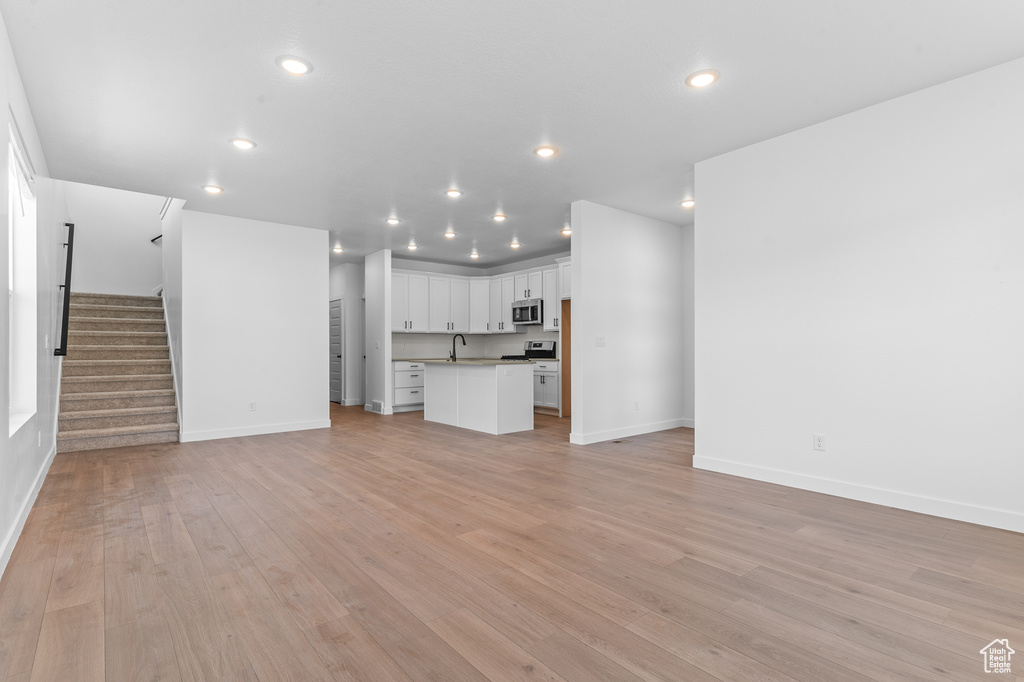 Photo 5 for MLS #2118540 at 1451 Electric Ave