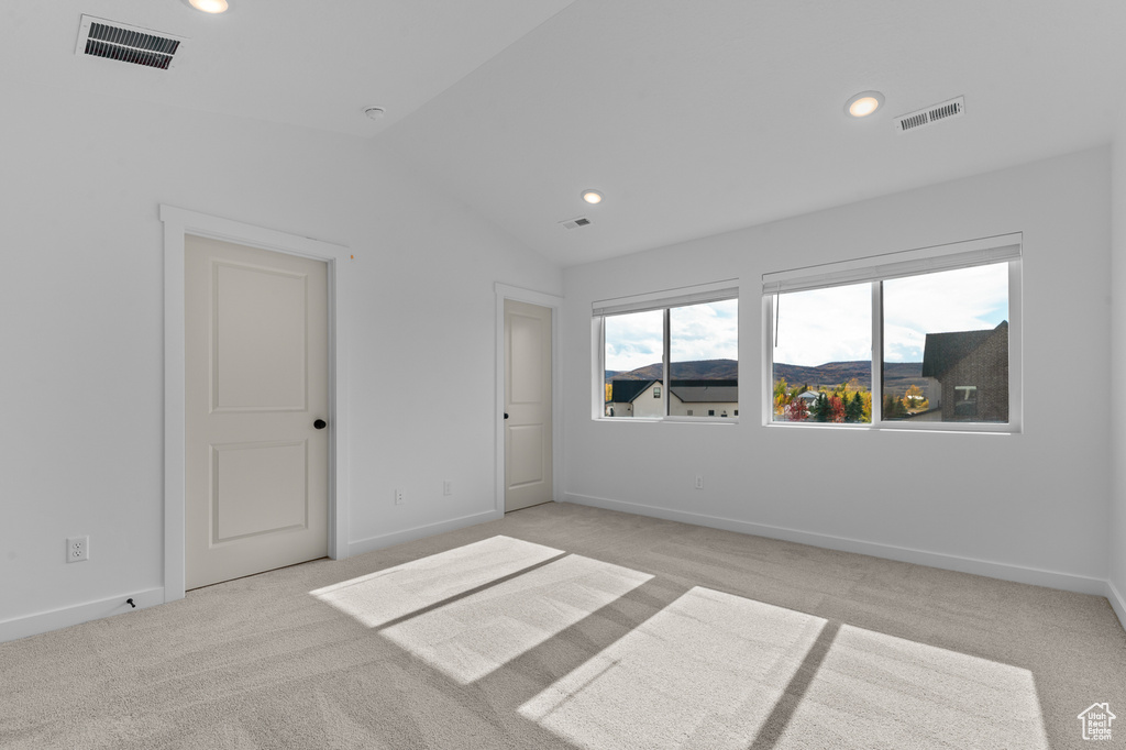 Photo 14 for MLS #2118552 at 1443 Electric Ave