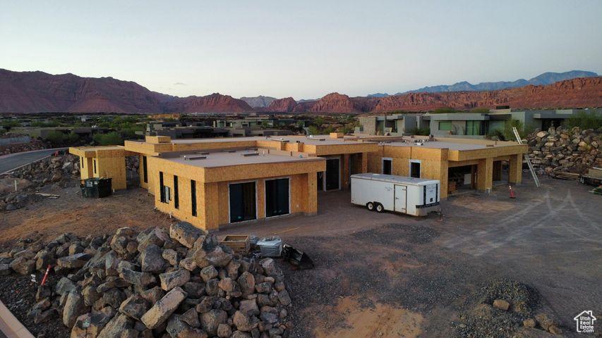 Photo 1 for MLS #2118560 at 2832 W Shoshoni