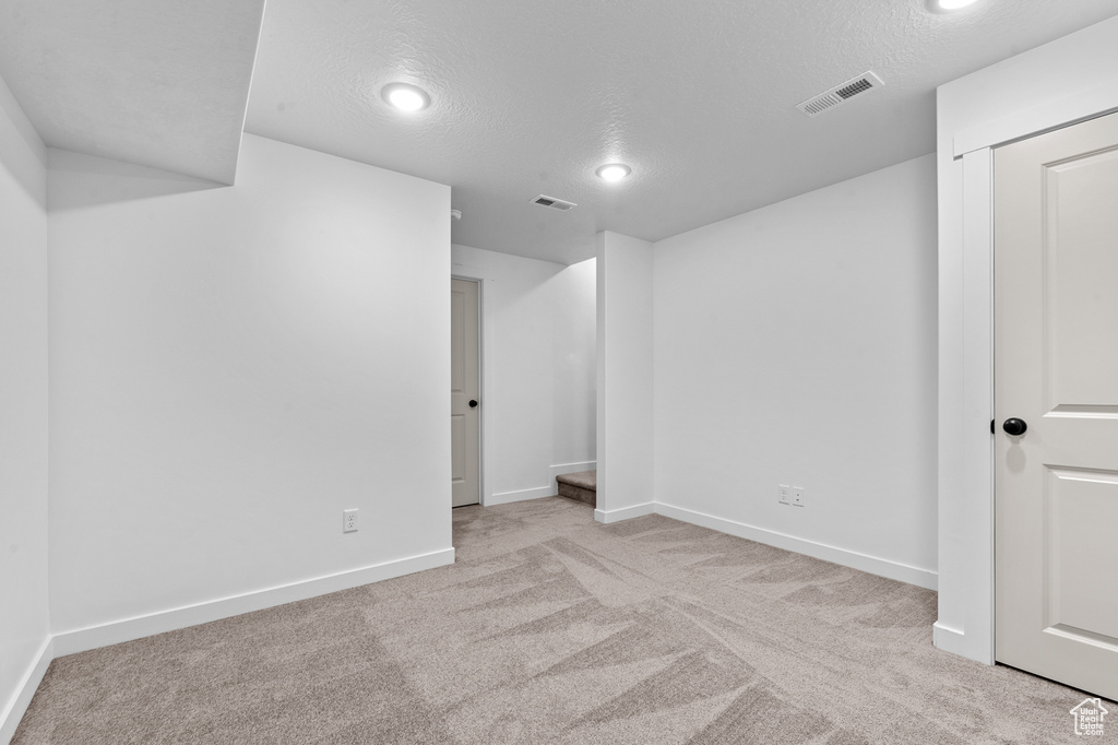 Photo 11 for MLS #2118561 at 1437 Electric Ave