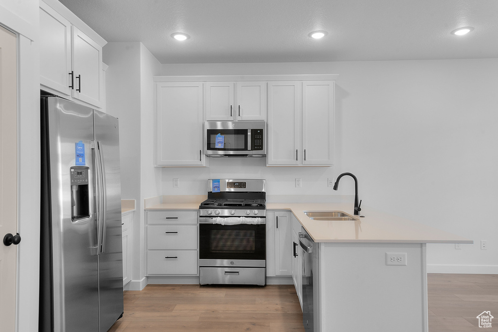 Photo 9 for MLS #2118566 at 1433 Electric Ave