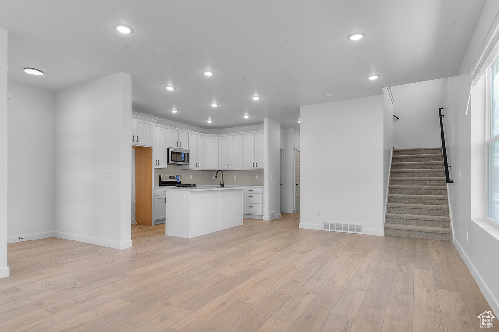 Photo 5 for MLS #2118568 at 1429 Electric Ave
