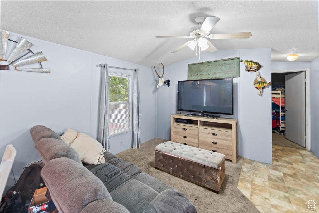 Photo 6 for MLS #2118572 at 1450 N Washington Blvd #131