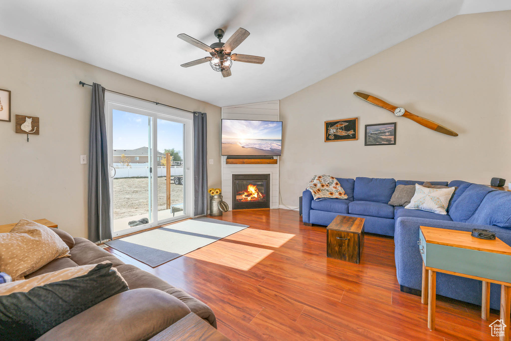 Photo 9 for MLS #2118575 at 856 Rodeo Dr