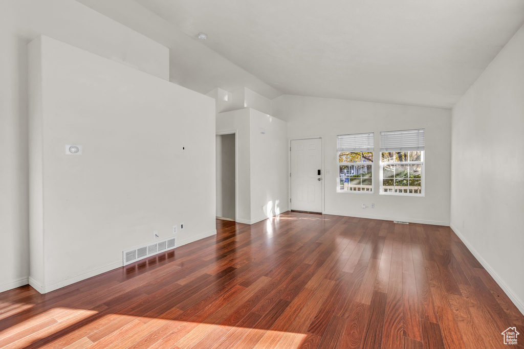 Photo 5 for MLS #2118578 at 1581 N Durocher Ln