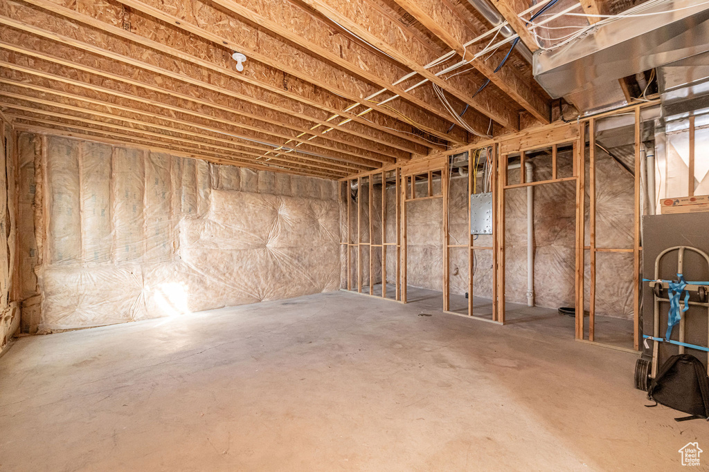 7155 N 2350 W Honeyville, UT 84314