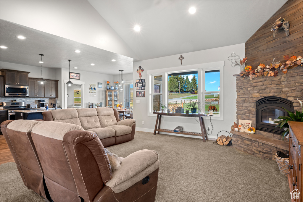 Photo 8 for MLS #2118590 at 190 W 3rd