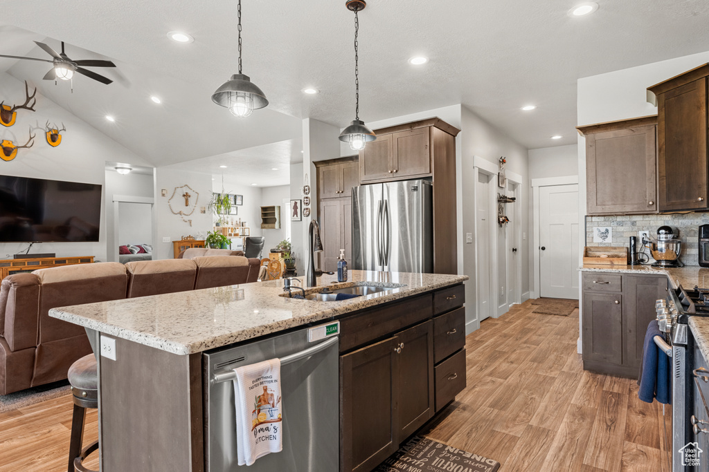 Photo 12 for MLS #2118590 at 190 W 3rd