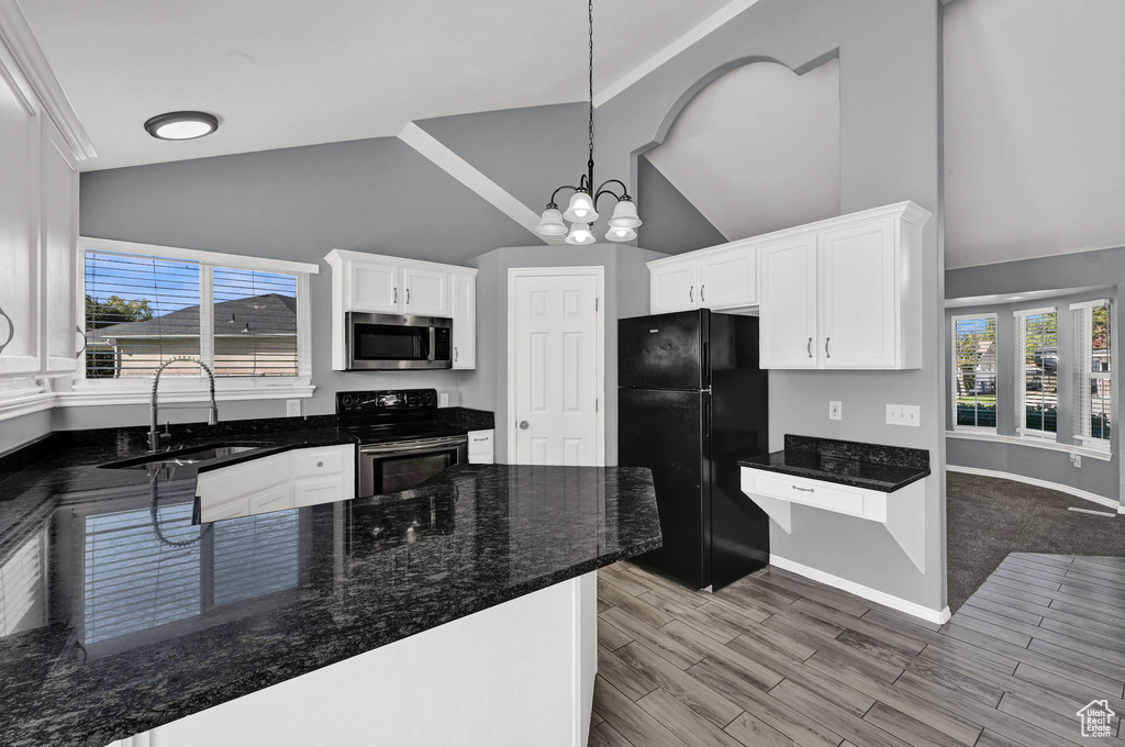 Photo 10 for MLS #2118591 at 1625 W Winners Cir
