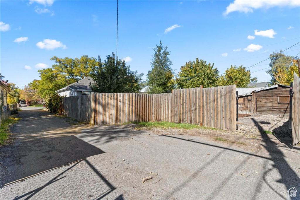 Photo 25 for MLS #2118606 at 611 S 900 West