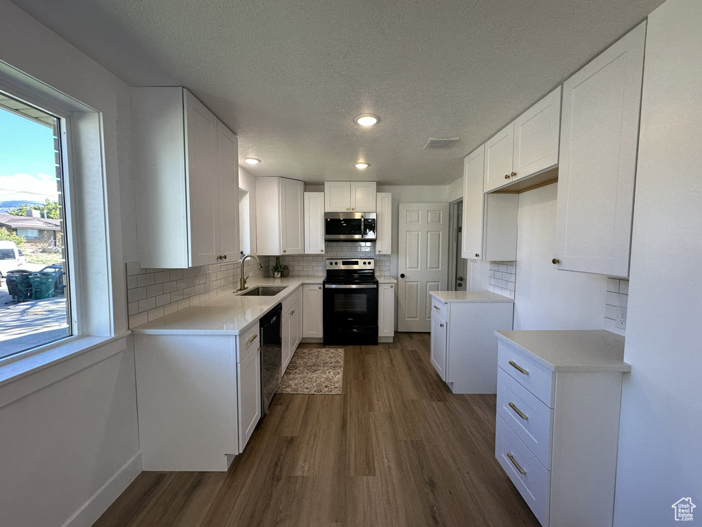 Photo 4 for MLS #2118612 at 131 N Terrace Dr