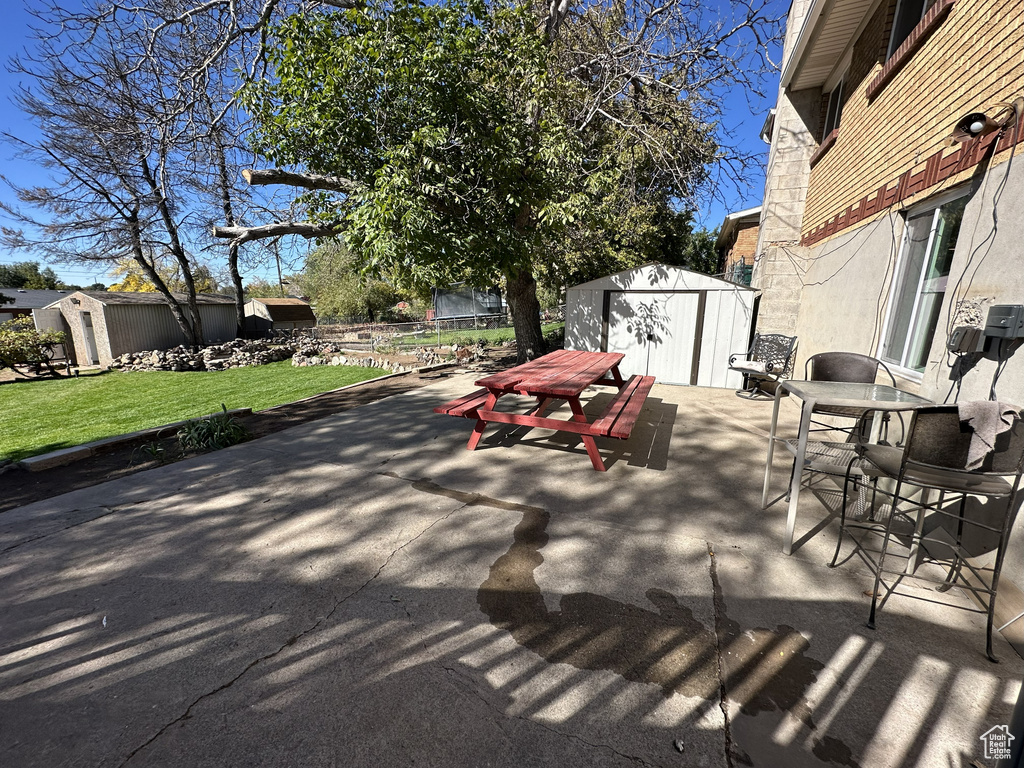 Photo 17 for MLS #2118612 at 131 N Terrace Dr