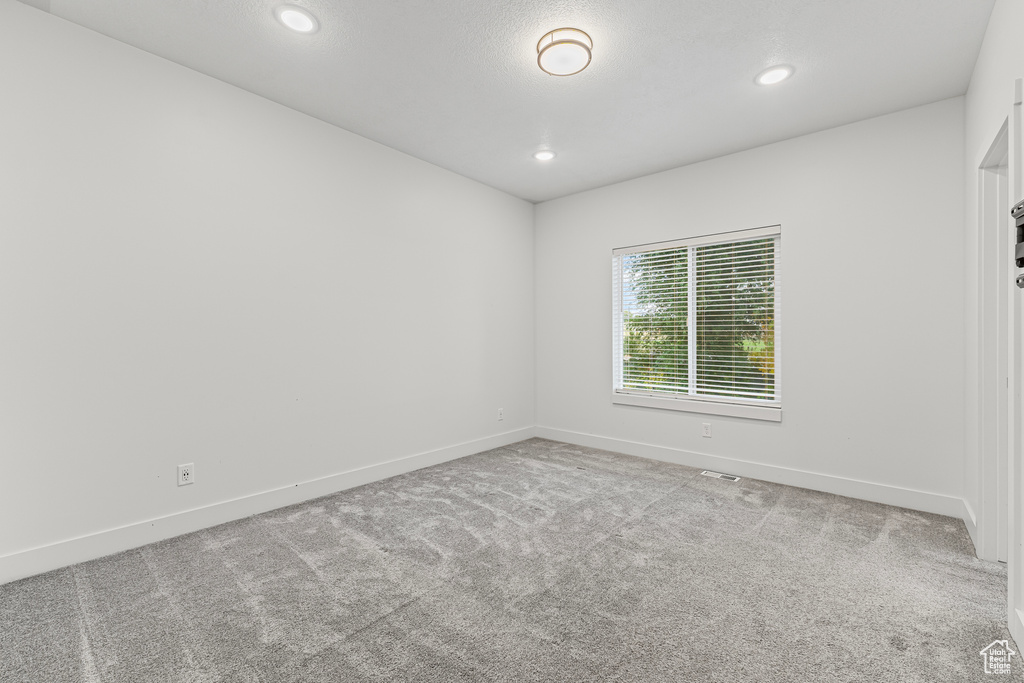 3 W 825 S Willard, UT 84340