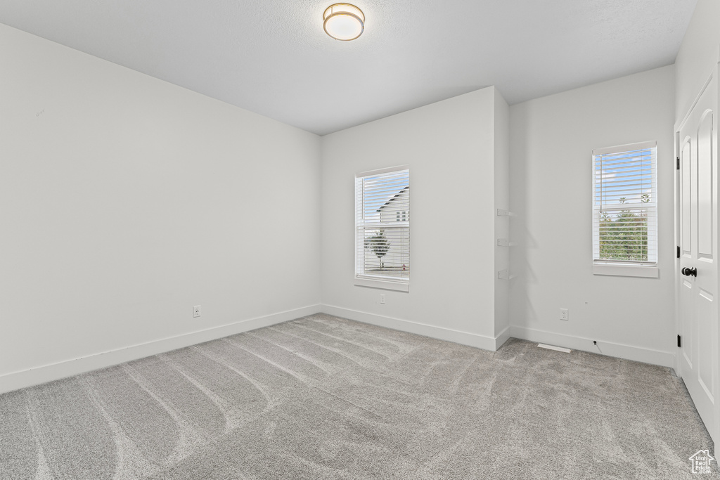 3 W 825 S Willard, UT 84340