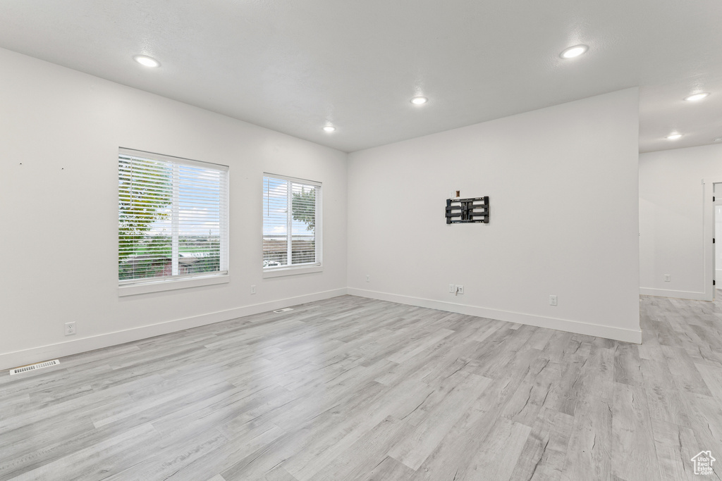 3 W 825 S Willard, UT 84340