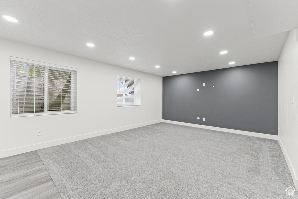 3 W 825 S Willard, UT 84340