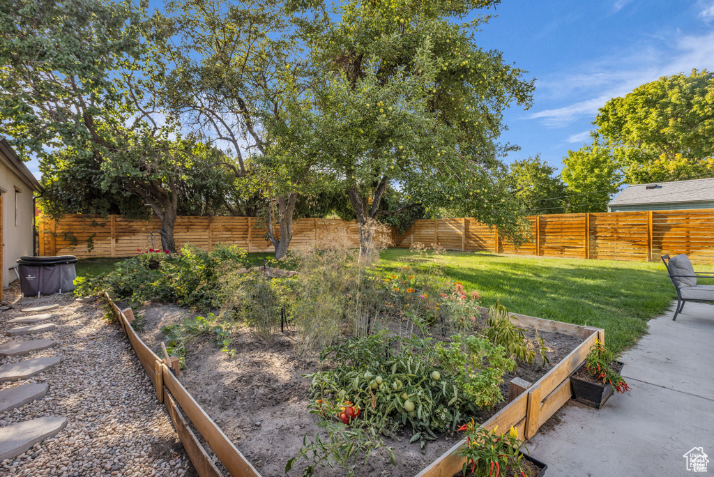 Photo 17 for MLS #2118616 at 5758 E Hillside Dr