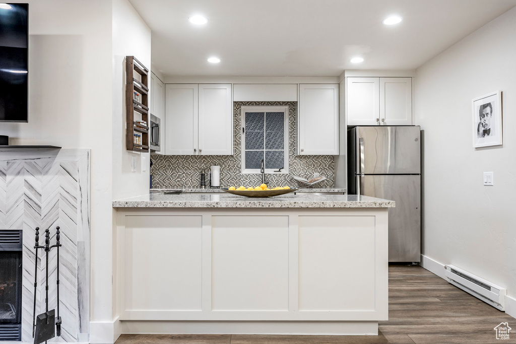Photo 8 for MLS #2118626 at 1885 Prospector Ave #B10