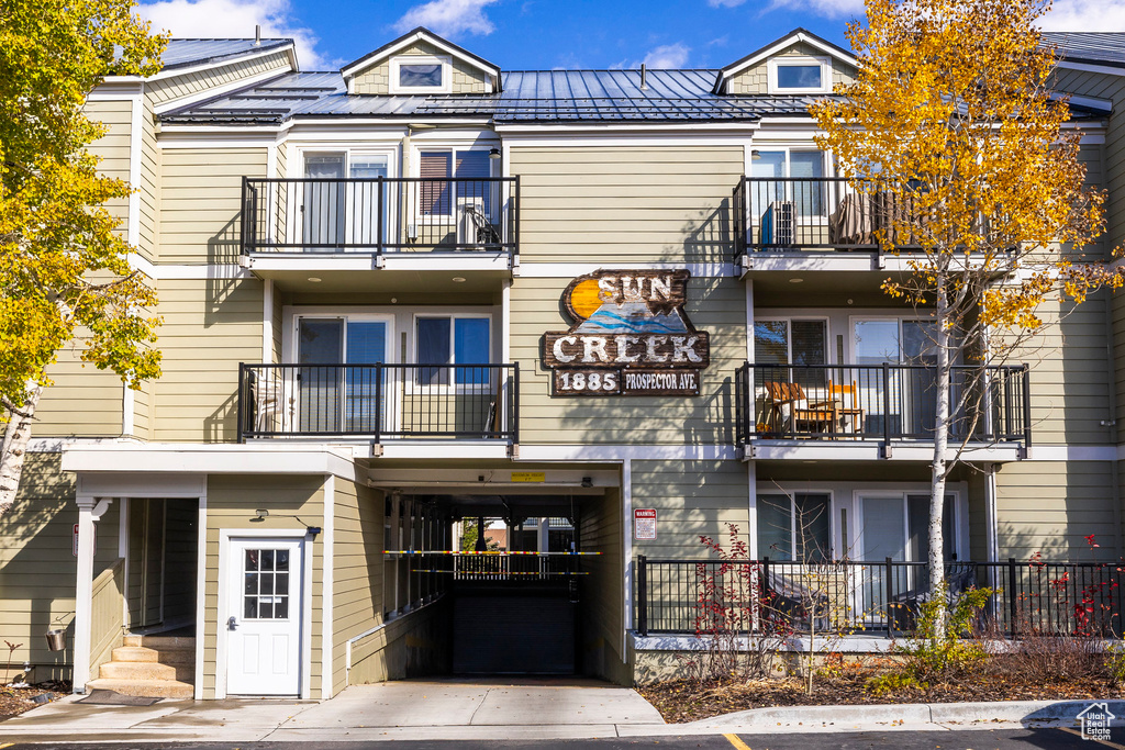 Photo 12 for MLS #2118626 at 1885 Prospector Ave #B10